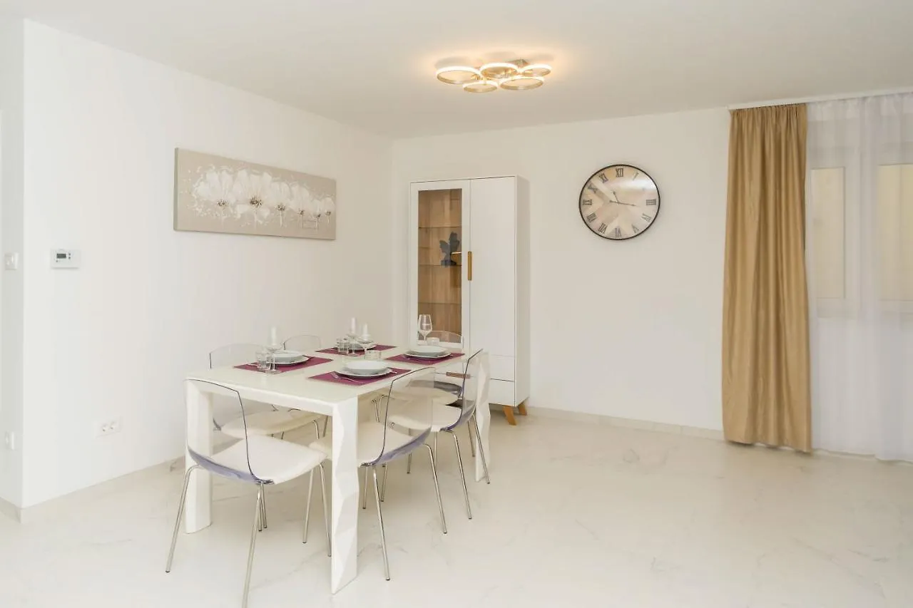 Apartmani Simi - The Sun Crikvenica Horvátország